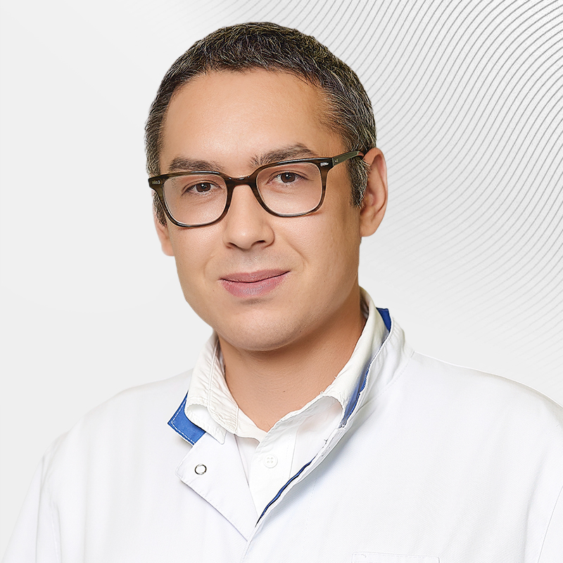 Салахов Денис 