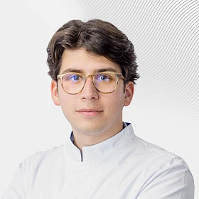 Remedial gymnastics specialist, sport medicine physician , Rehabilitologist Daniel Shkolnik  , EMC clinic